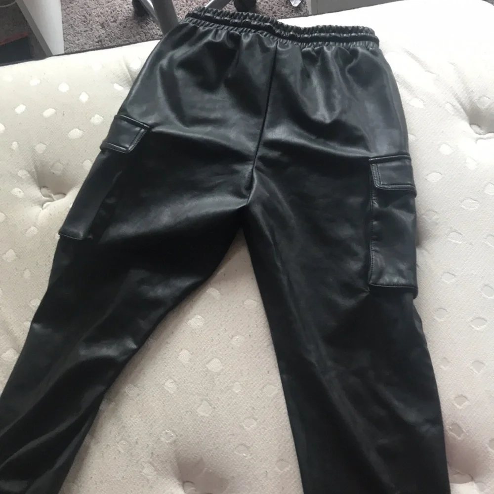 Long Leather pants with Closable pockets - Picture 4 of 4